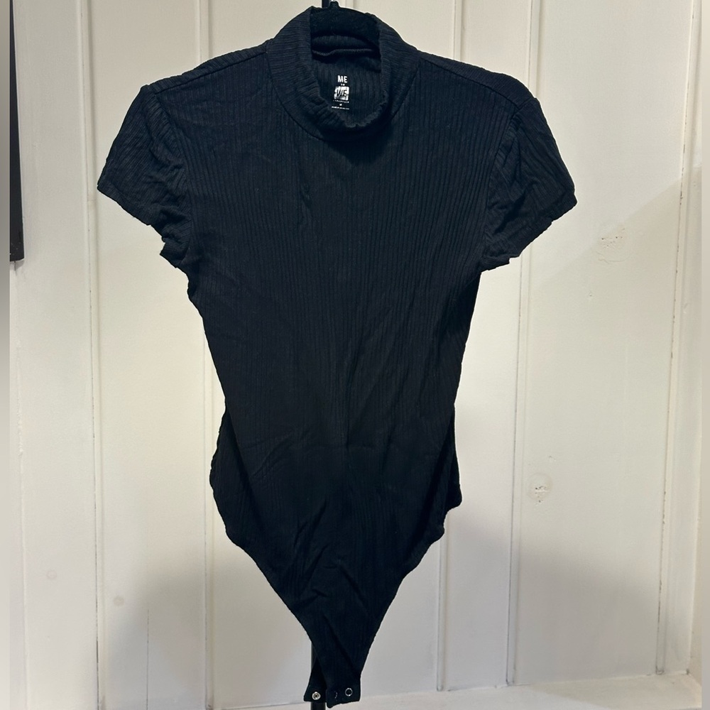 Me to We Black Ribbed Short Sleeve Bodysuit